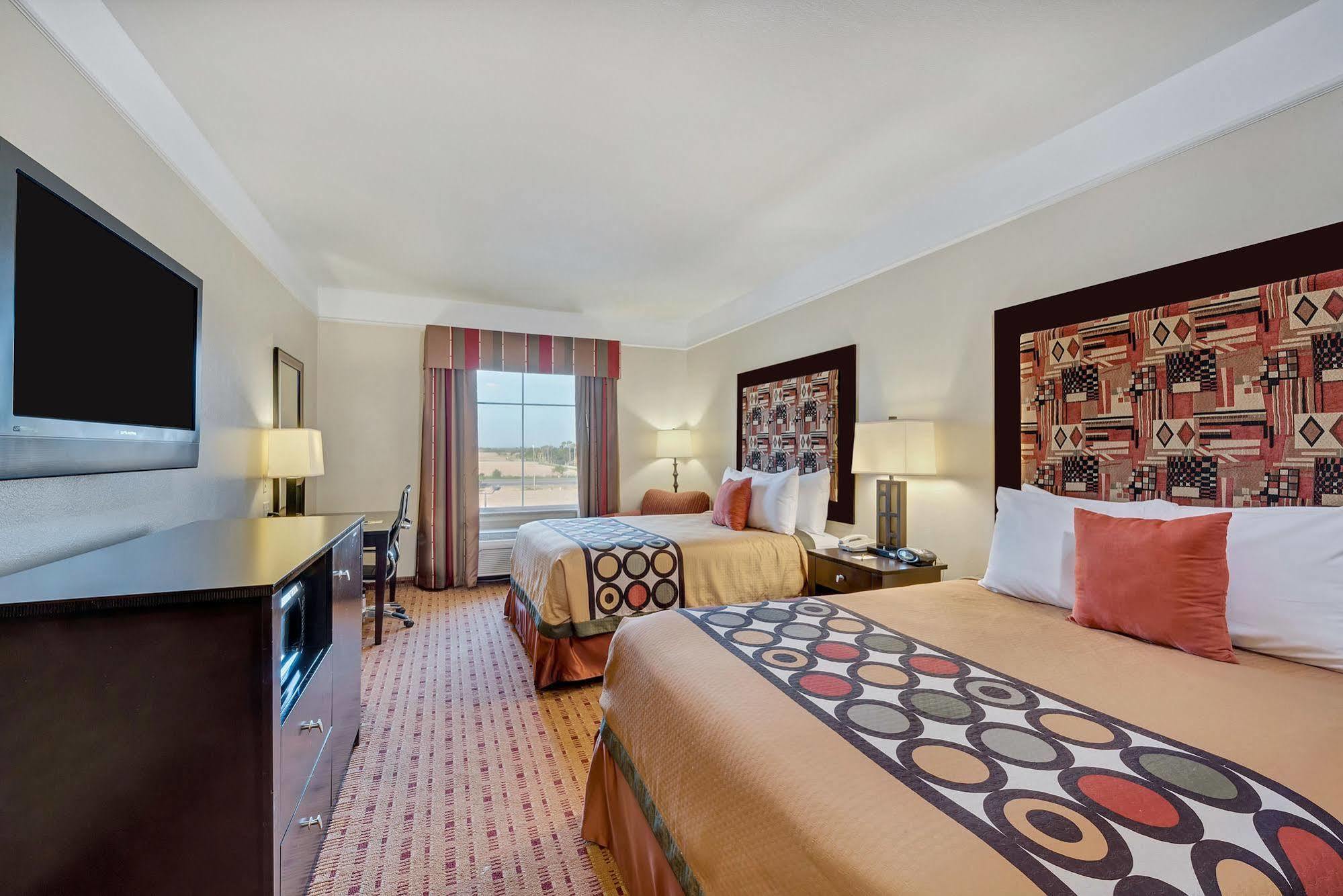 Super 8 By Wyndham Hidalgo At La Plaza Mall & Mcallen Airport Екстер'єр фото